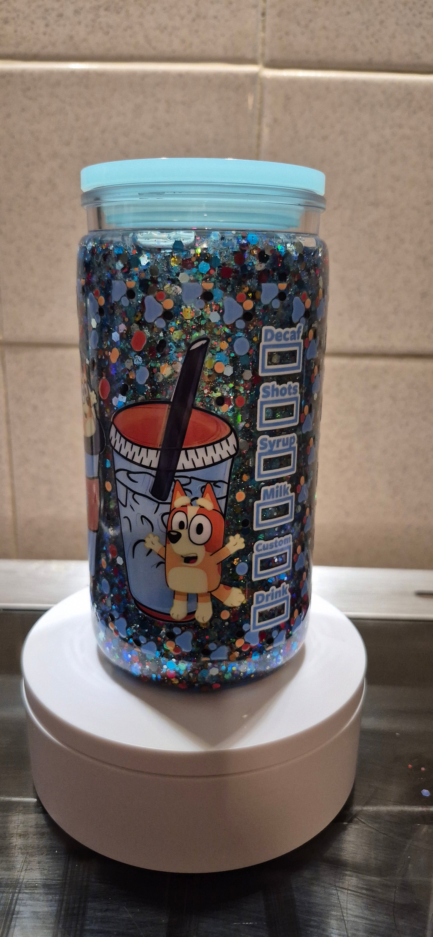 Pre-made snowglobes