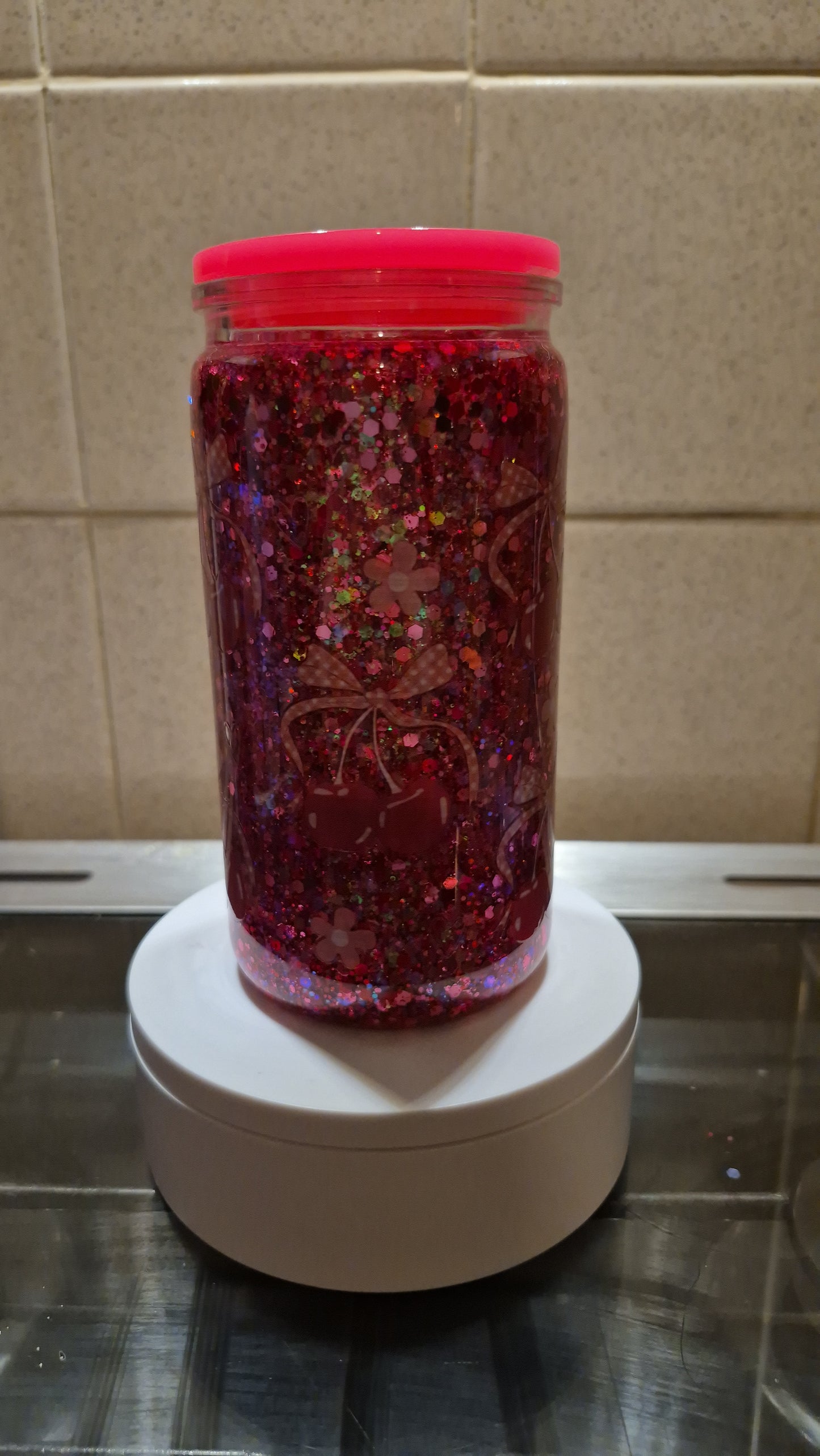 Pre-made snowglobes