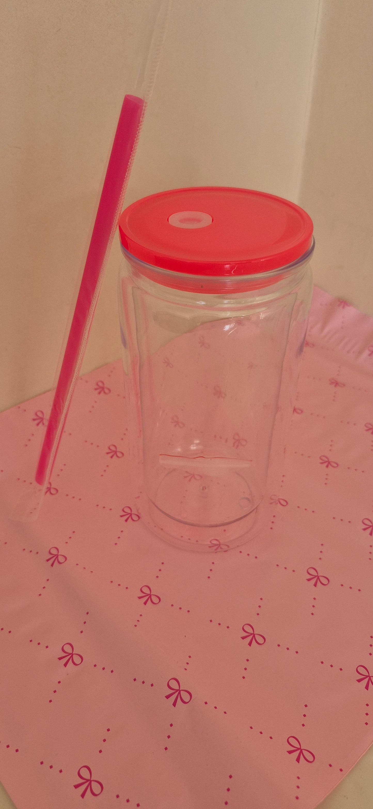 16oz snowglobe Tumbler